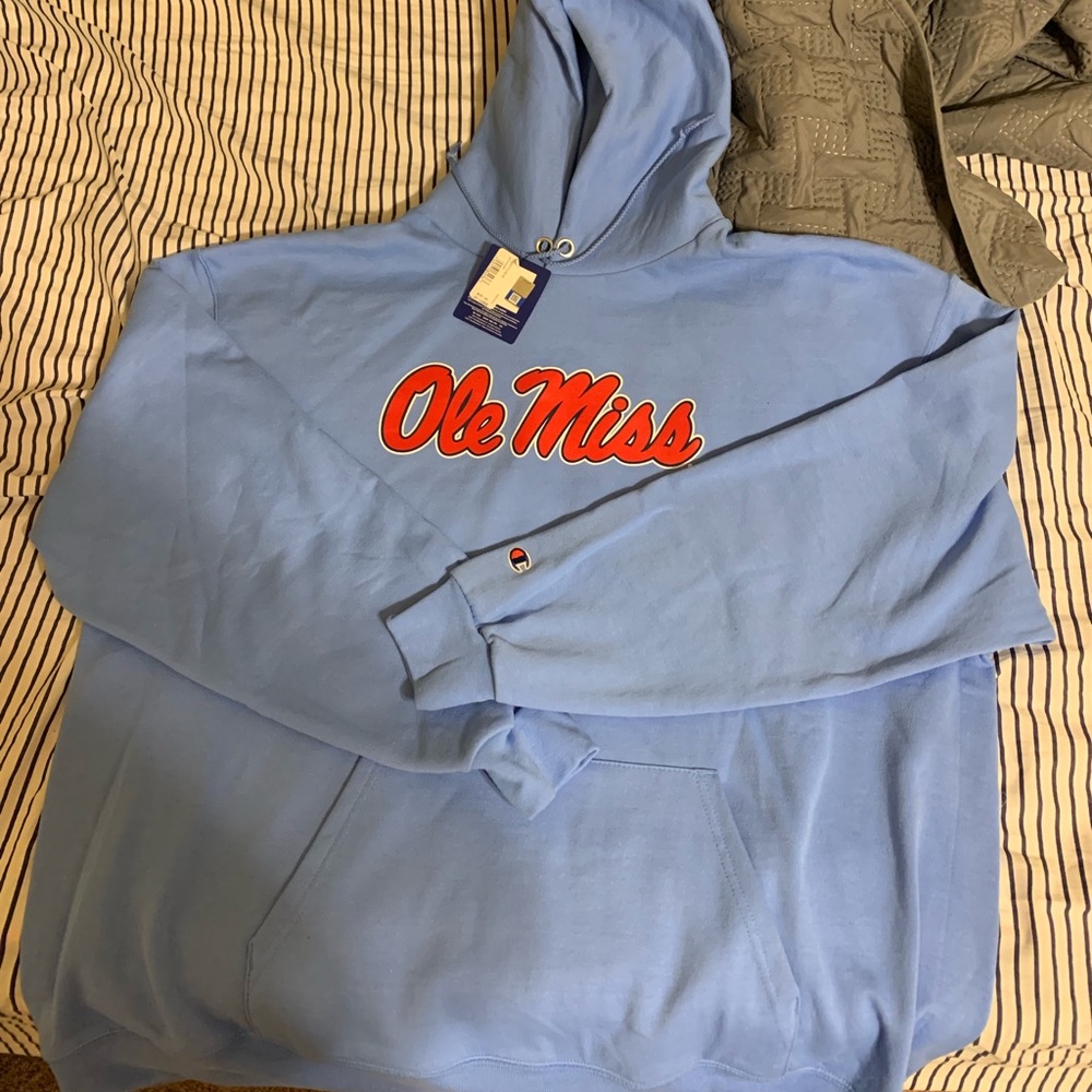 🎃MUST GO🎃 NWT Ole Miss Powder Blue Hoodie XXL